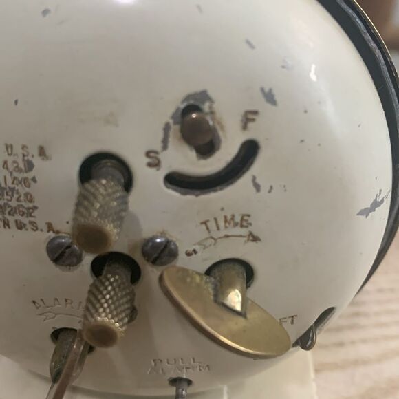 Vintage Westclox Baby Ben Bedside Alarm Clock Metal Body Plastic Face - Picture 9 of 16